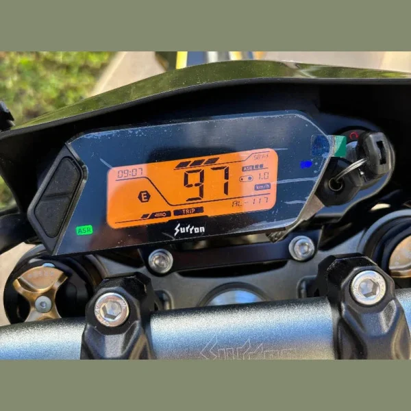 Black_Surron_Ultra_Bee_21KW_dirt_bike_digital_dash Surron Ultra Bee 21KW
